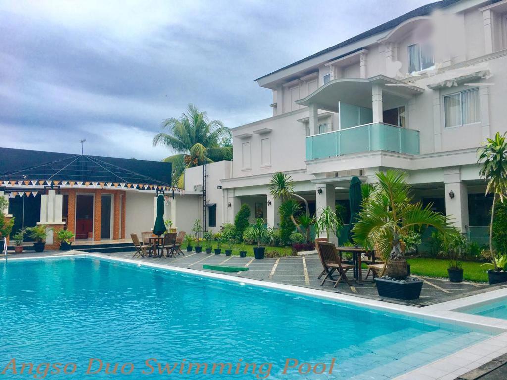 Kawana Hotel Padang  Exteriér fotografie